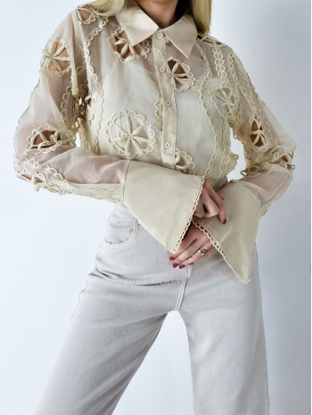 Vykrajovaná blúzka Sun vanilková A 51