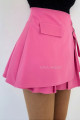 Skládaná krátká sukně s přezkou růžová A 76