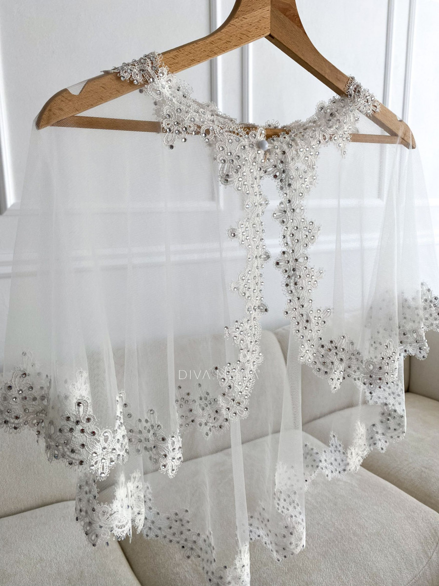 Vyšívané bolero na šaty Vyšívané bolero na šaty