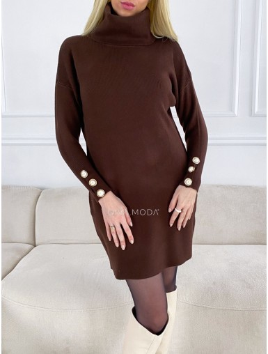 Úpletové rolákové šaty s perlovými knoflíčky čokoládové S 99