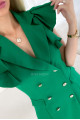 Sakové šaty s volány na ramenou tmavě zelené M 68