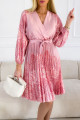 Saténové šaty s plisovanou sukní orient růžové M 90