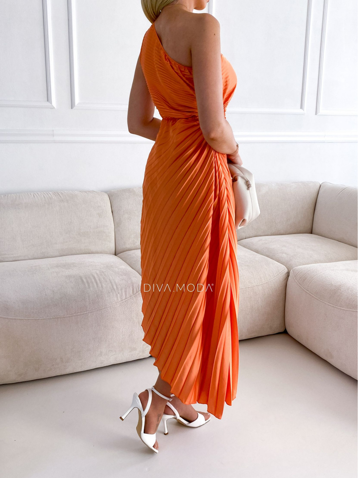 Plisované elegantní šaty s výřezem orange M 6