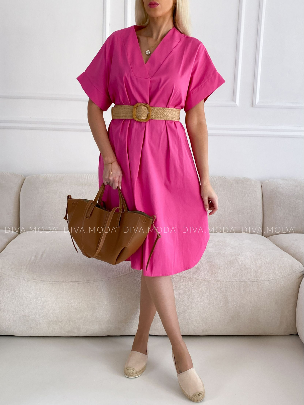 Bavlněné volné šaty s páskem růžové Nero P 85