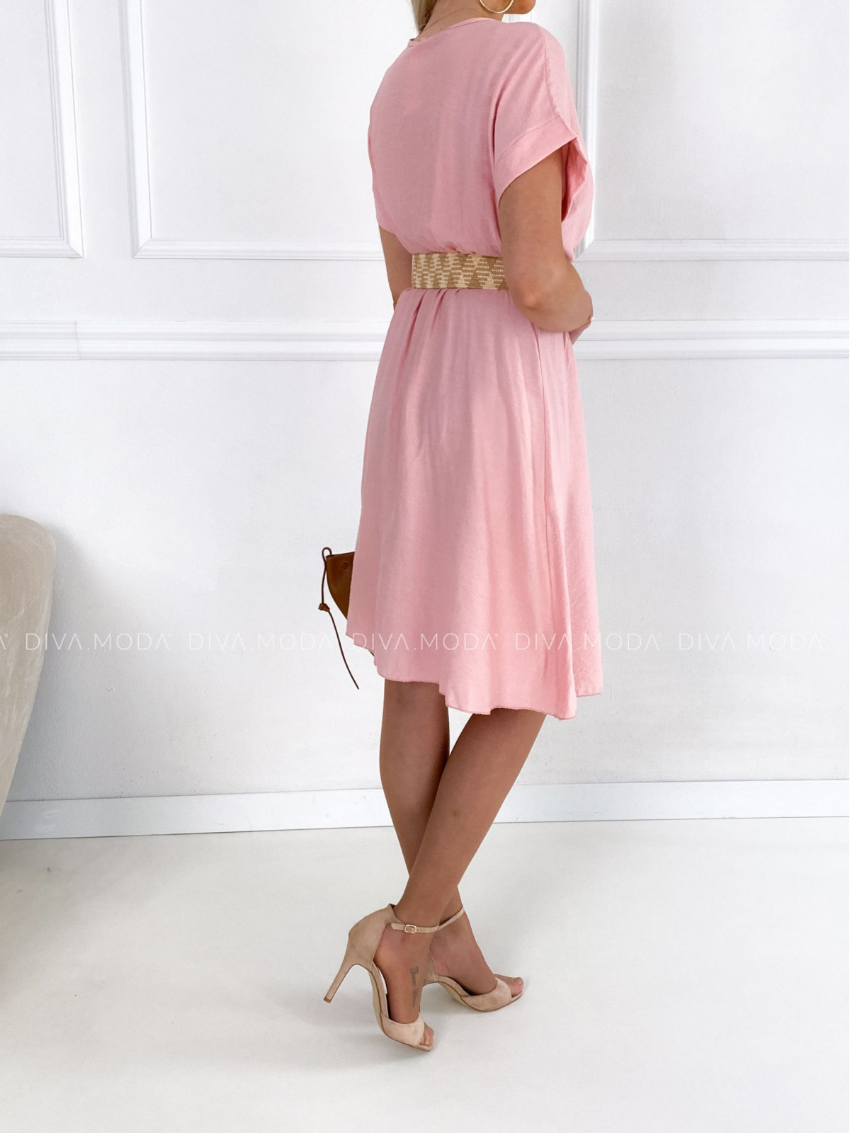 Lehké šaty s páskem charlott světle růžové P 110