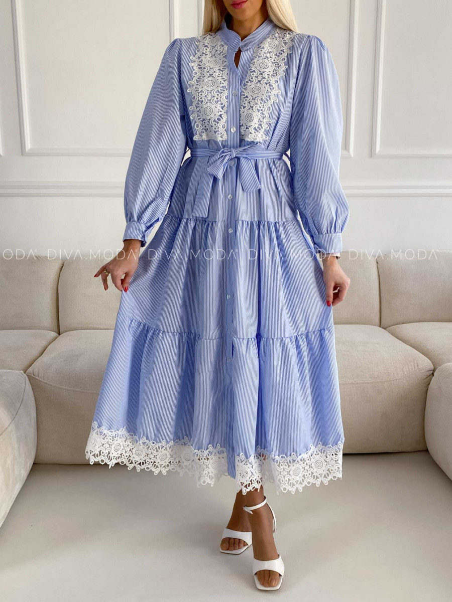 Elegantné pruhované šaty s krajkou modré M 208 Elegantné pruhované šaty s krajkou modré M 208