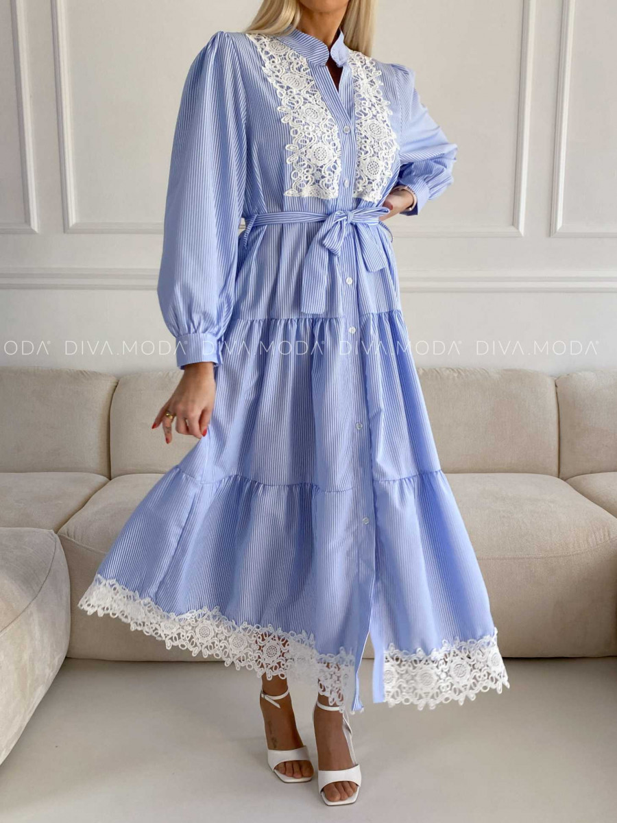 Elegantné pruhované šaty s krajkou modré M 208 Elegantné pruhované šaty s krajkou modré M 208