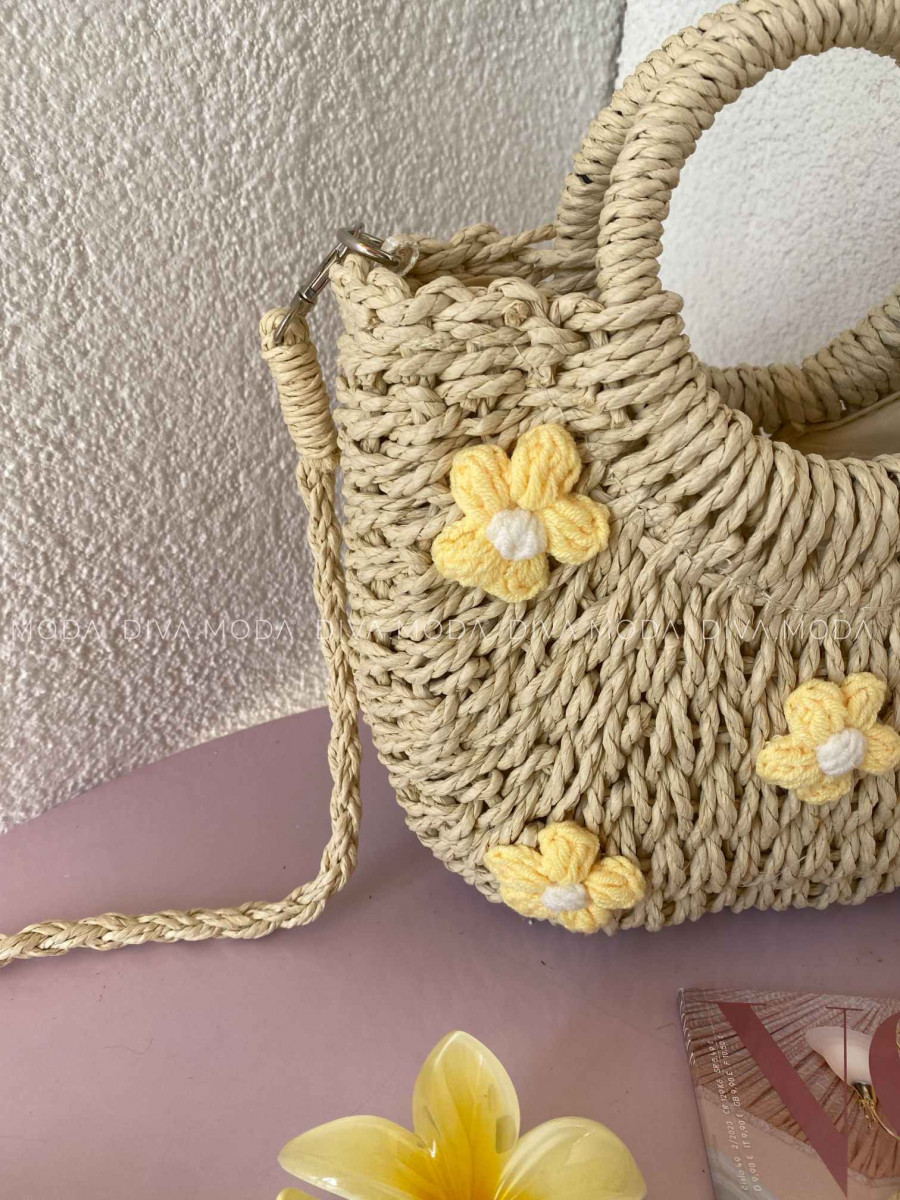 Malý letný košík flowers prírodný K 208