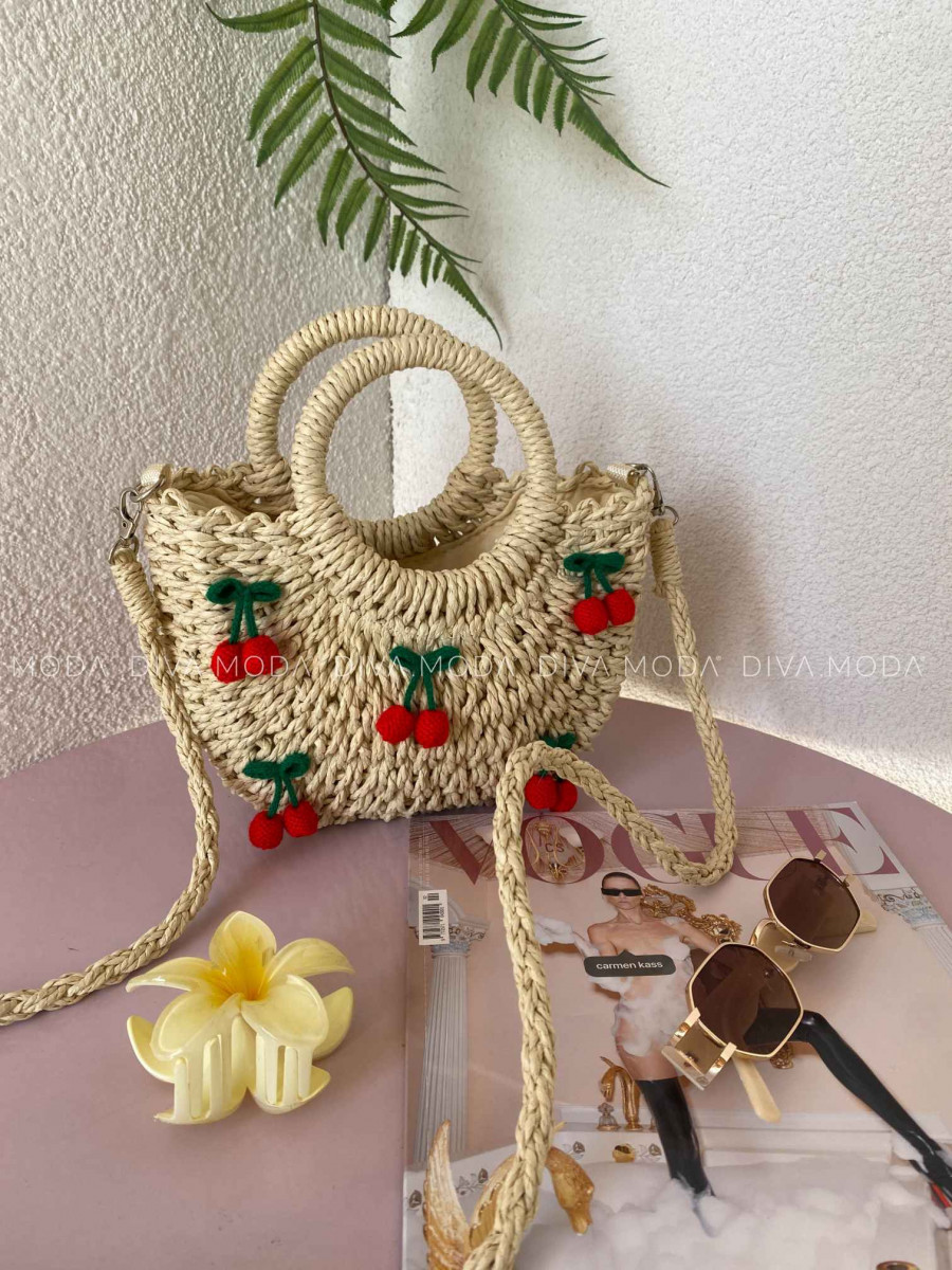 Malý letný košík cherry prírodný K 207