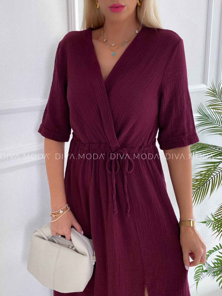 Mušelínové midi šaty s viazaním na boku burgundy K 340