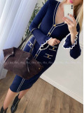 Úpletové midi šaty s gombíkmi a volánmi na rukách navy blue A 66