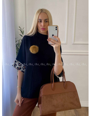Oversize polorolák s bambuľkou čierny A 57