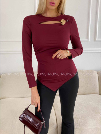 Šikmý top s výstrihom a sponou burgundy A 77