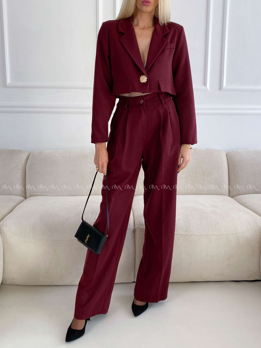 Komplet nohavice + crop sako burgundy A 112 Komplet nohavice + crop sako burgundy A 112