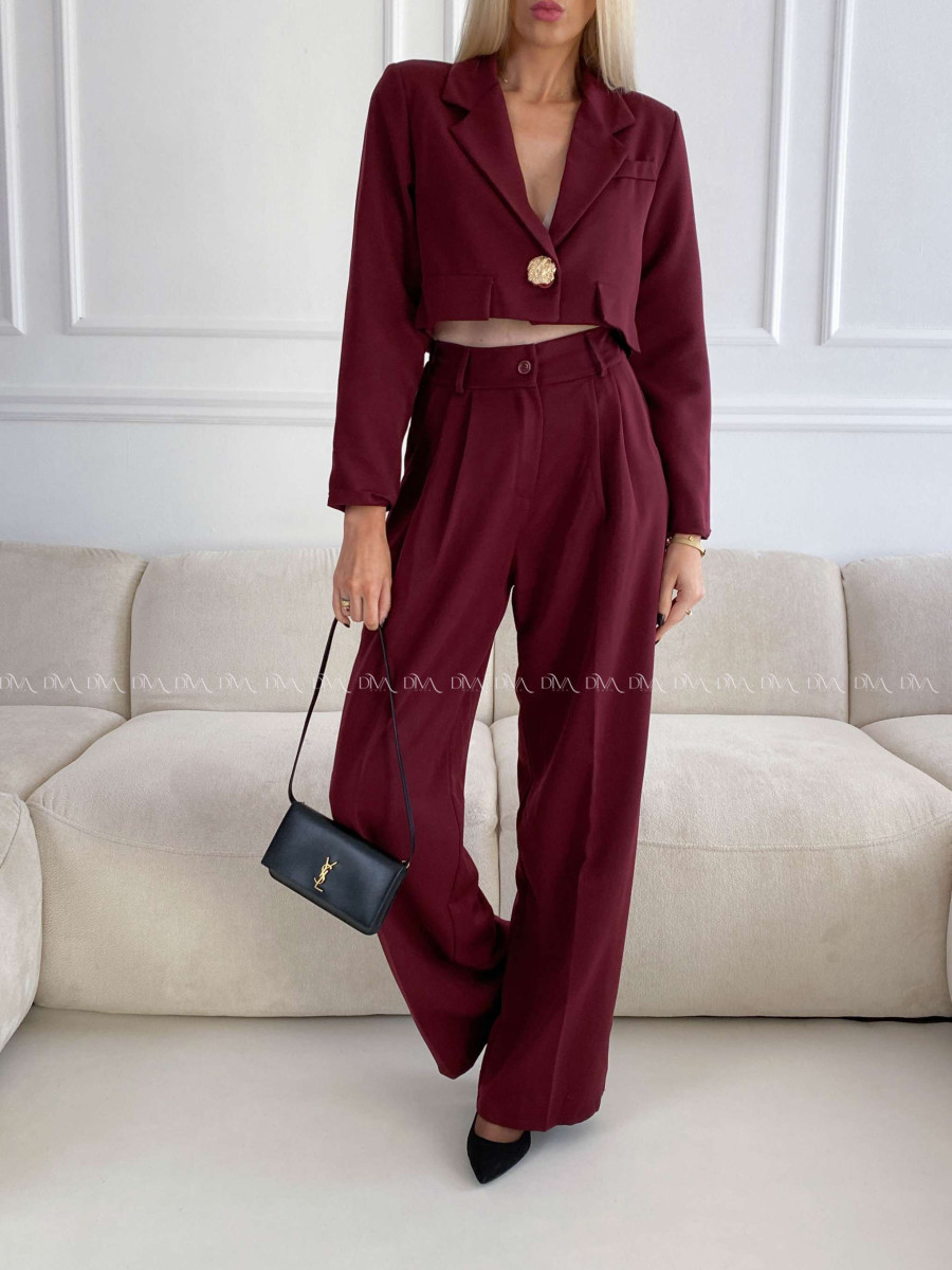 Komplet nohavice + crop sako burgundy A 112 Komplet nohavice + crop sako burgundy A 112