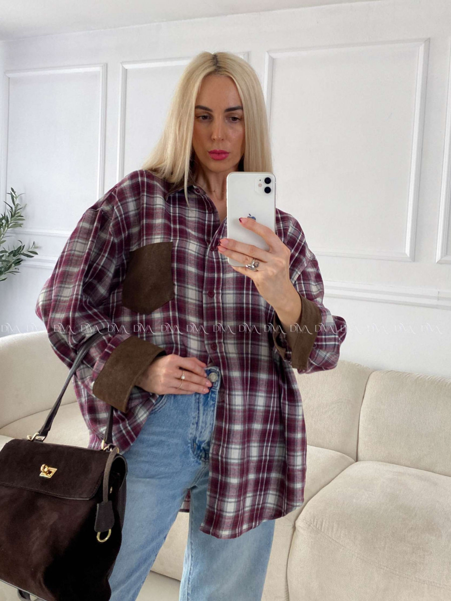 Karovana košeľa s eko koženkou B 45