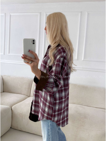 Karovana košeľa s eko koženkou B 45