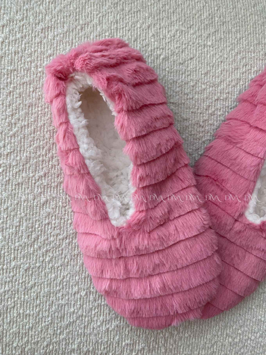 Kožušinové huňaté papučky ružové Kožušinové huňaté papučky ružové