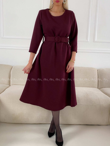 Teplé A- šaty s opaskom Mia burgundy A 200 Teplé A- šaty s opaskom Mia burgundy A 200