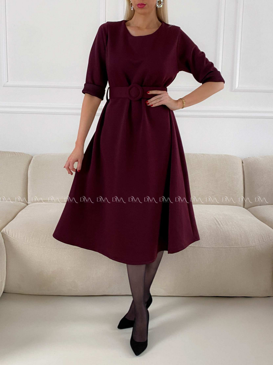 Teplé A- šaty s opaskom Mia burgundy A 200 Teplé A- šaty s opaskom Mia burgundy A 200