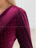 Zamatové šaty s kamienkami burgundy A 202 Zamatové šaty s kamienkami burgundy A 202