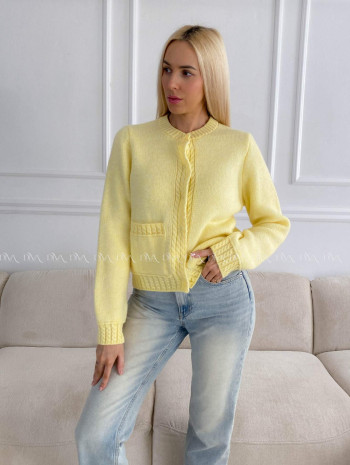 Mäkký kardigan s vrkočovým vzorom žltý B 11