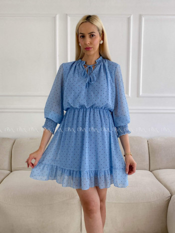 Krátke bodkované šaty s viazaním modré A 216