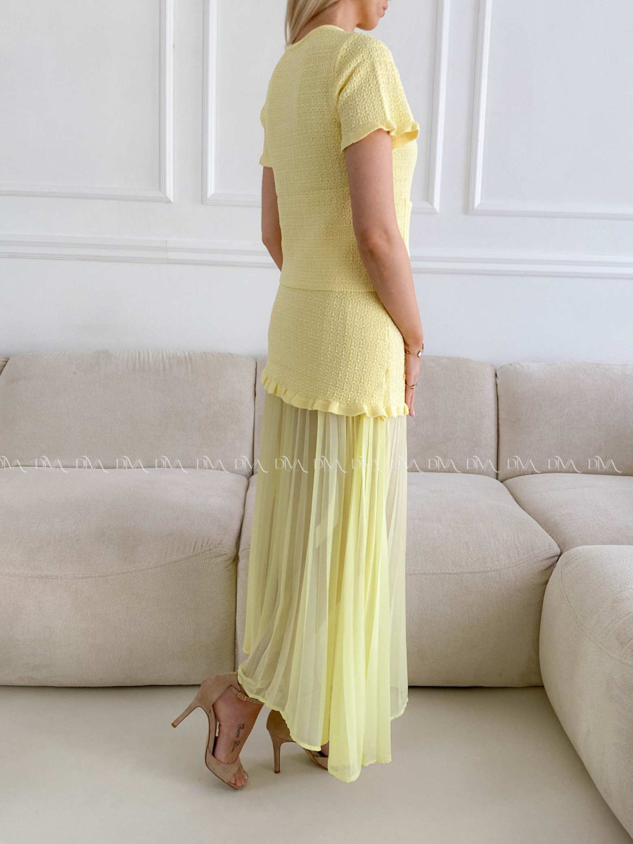 Úpletový elegantní komplet s plisem žlutý A 224
