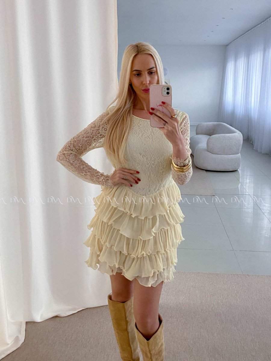 Krajkované elegantní šaty s volánovou sukní vanilkové AB 50