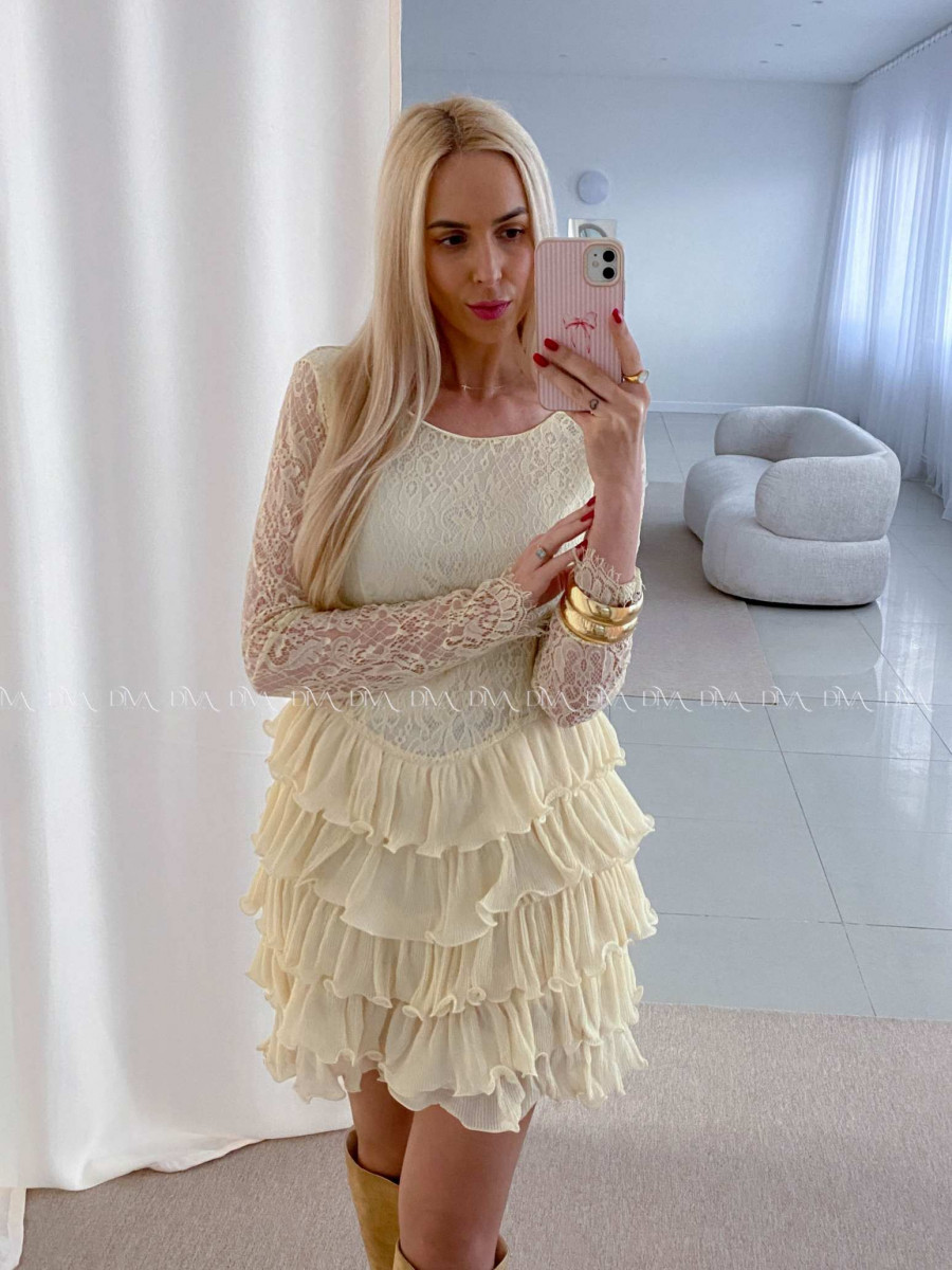 Krajkované elegantní šaty s volánovou sukní vanilkové AB 50