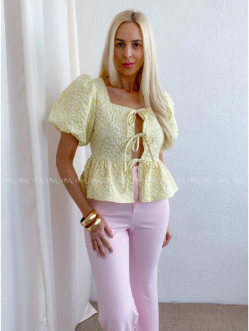 3D květovaný peplum top pro vázání butter yellow AB 81