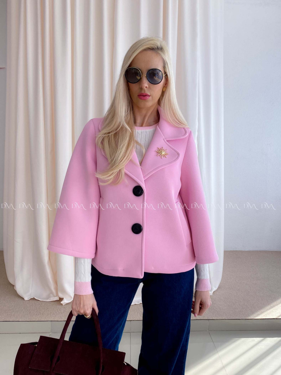 Krátky prechodný kabát s brošňou ružový AB 12