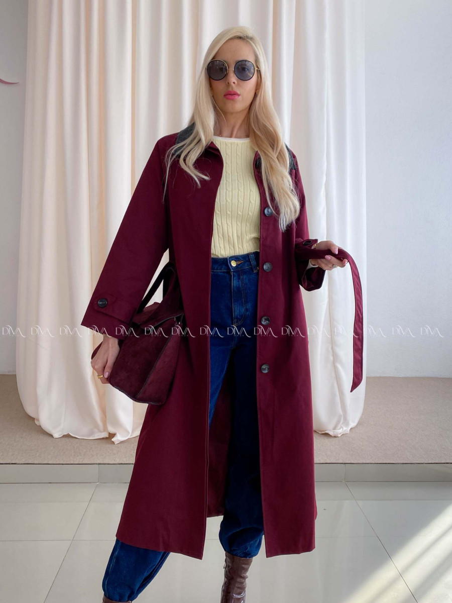Trench coat burgundy s čiernym golierom AA 73 Trench coat burgundy s čiernym golierom AA 73
