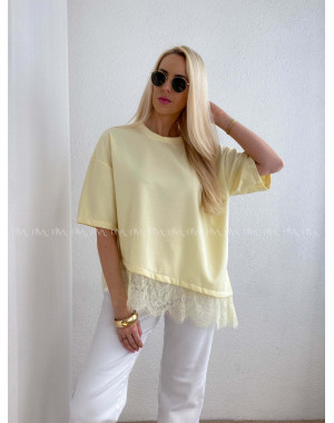 Asymetrické tričko s krajkou butter yellow AB 66