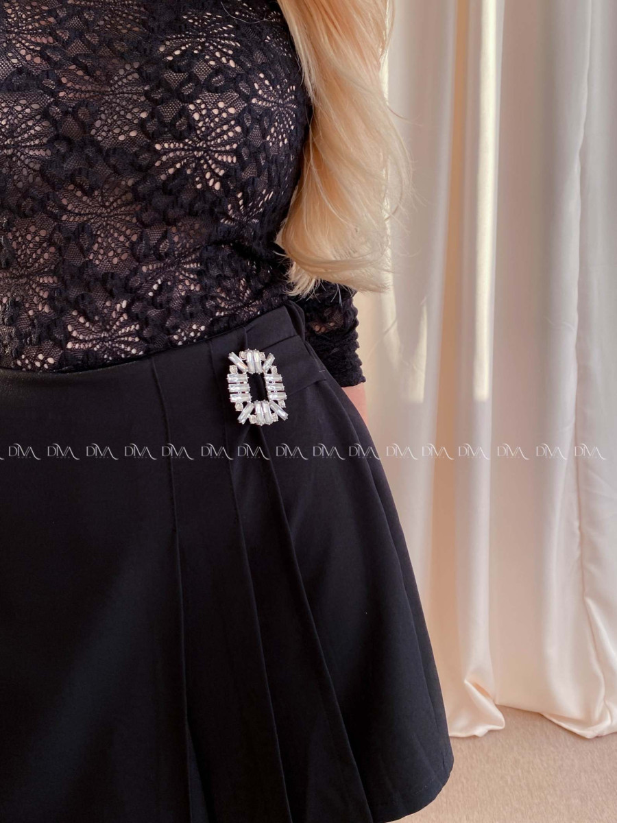 Mini skort sukňa s kamienkovou sponou čierna AB 64
