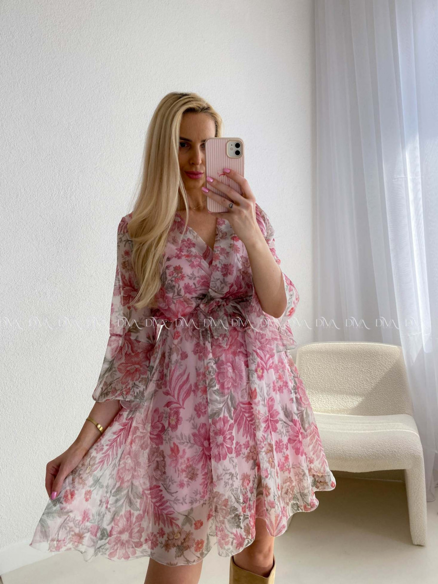 Ľahučké šaty so zvonovými rukávmi garden AB 95