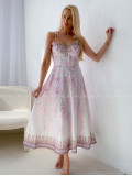 Elegantné kvetované šaty na tenké ramienka Donna AB 115 Elegantné kvetované šaty na tenké ramienka Donna AB 115