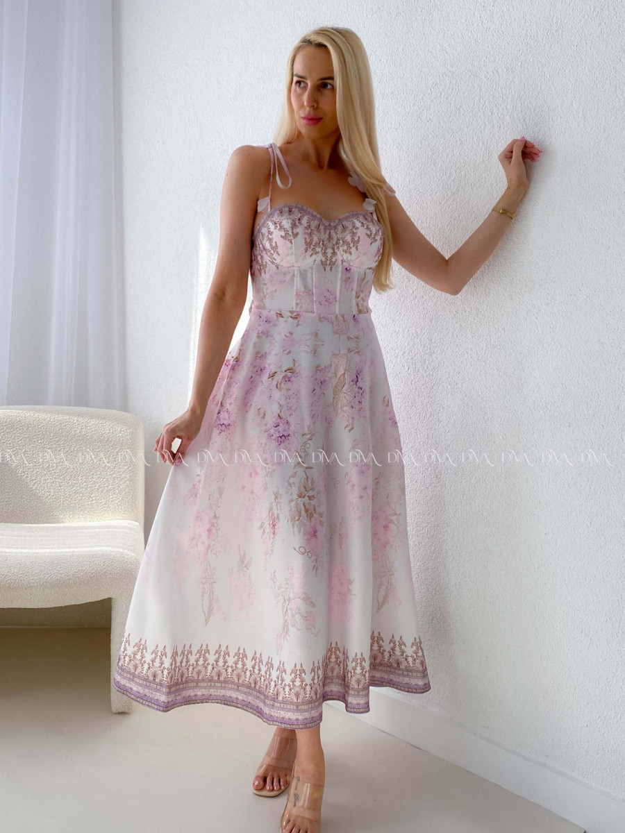 Elegantné kvetované šaty na tenké ramienka Donna AB 115 Elegantné kvetované šaty na tenké ramienka Donna AB 115