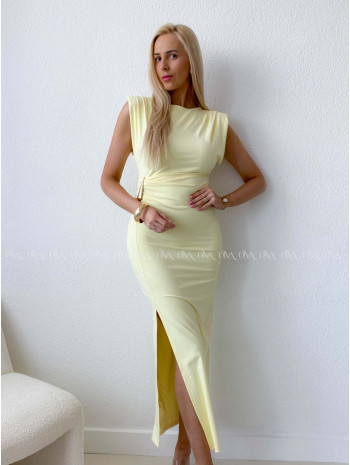 Priliehavé maxi šaty so sponou butter yellow AB 123