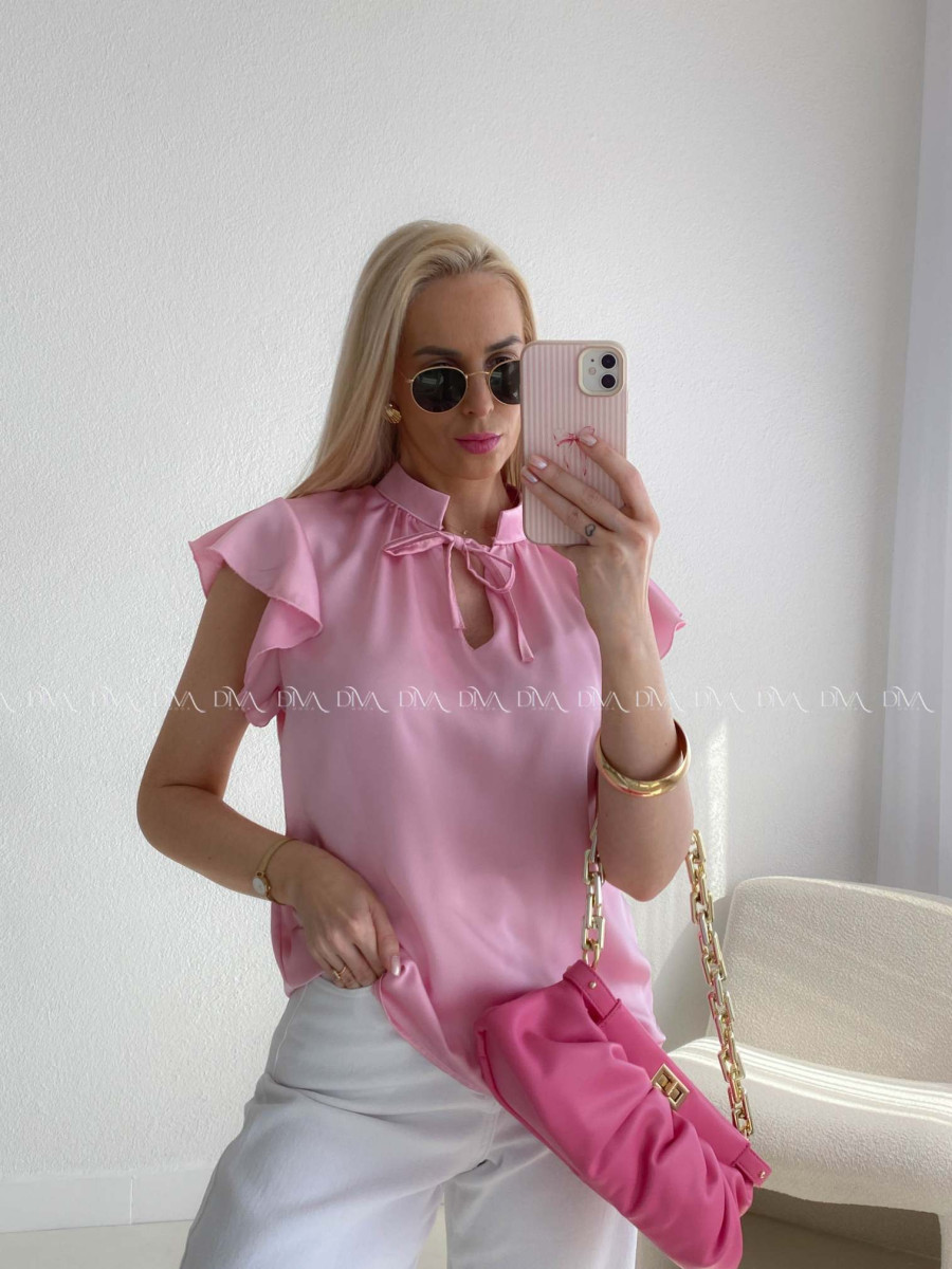 Saténová blúzka s volánikmi ružová AB 303