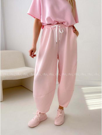 Hladké balónové tepláky baby pink AB 306