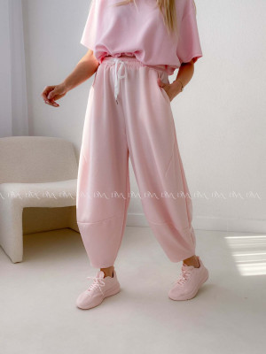 Hladké balónové tepláky baby pink AB 306