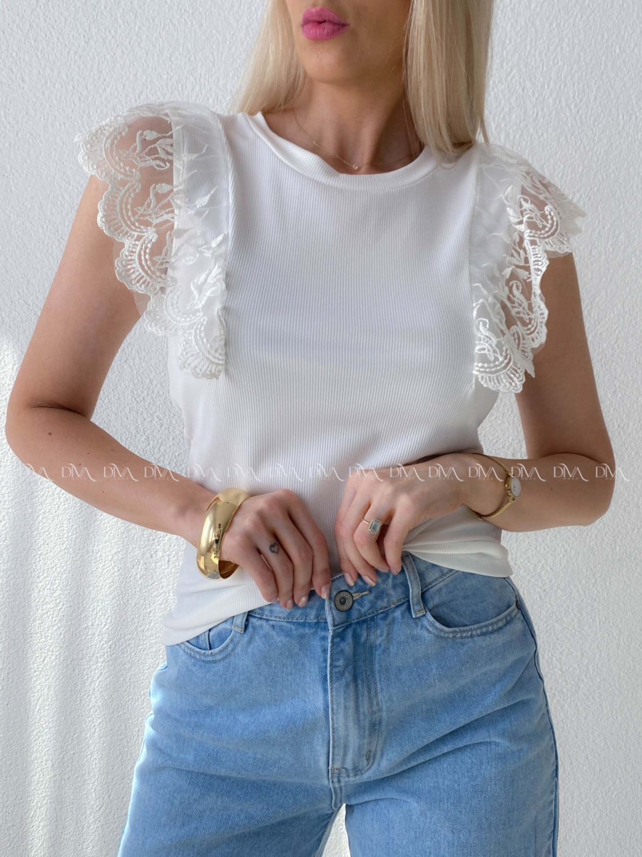 Tričko s volánikmi na ramenách biele AB 230