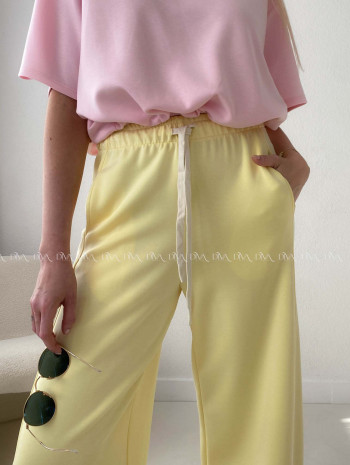 Hladké balónové tepláky žlté AB 23