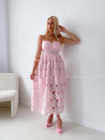 Elegantné krajkované šaty na ramienka Poppy ružové AB 130