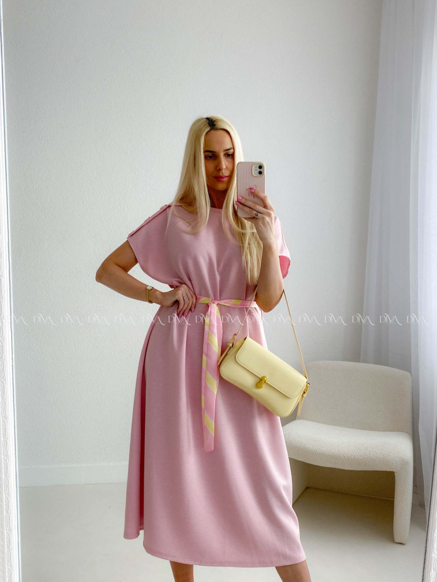 Hladké maxi šaty s gombíkmi a opaskom ružové AB 256