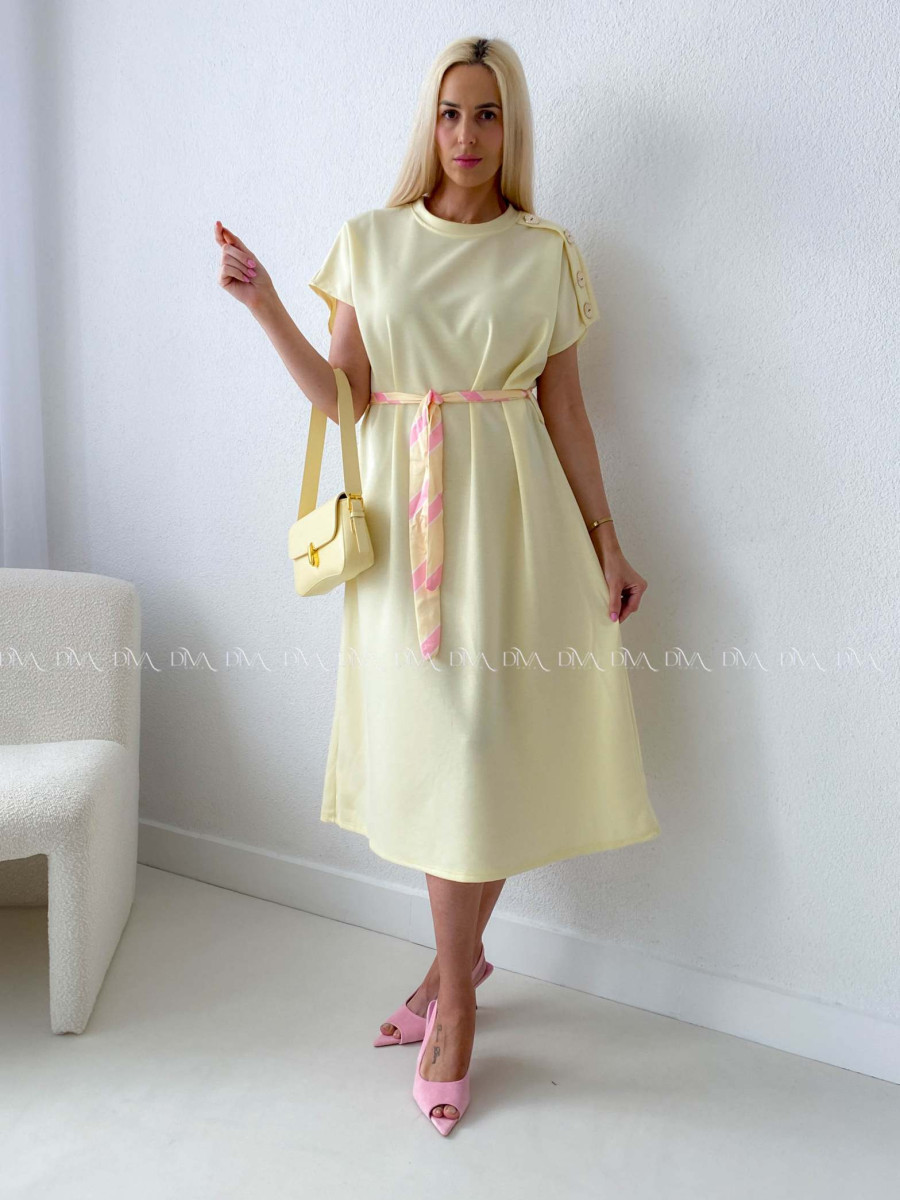 Hladké maxi šaty s gombíkmi a opaskom žltá AB 256
