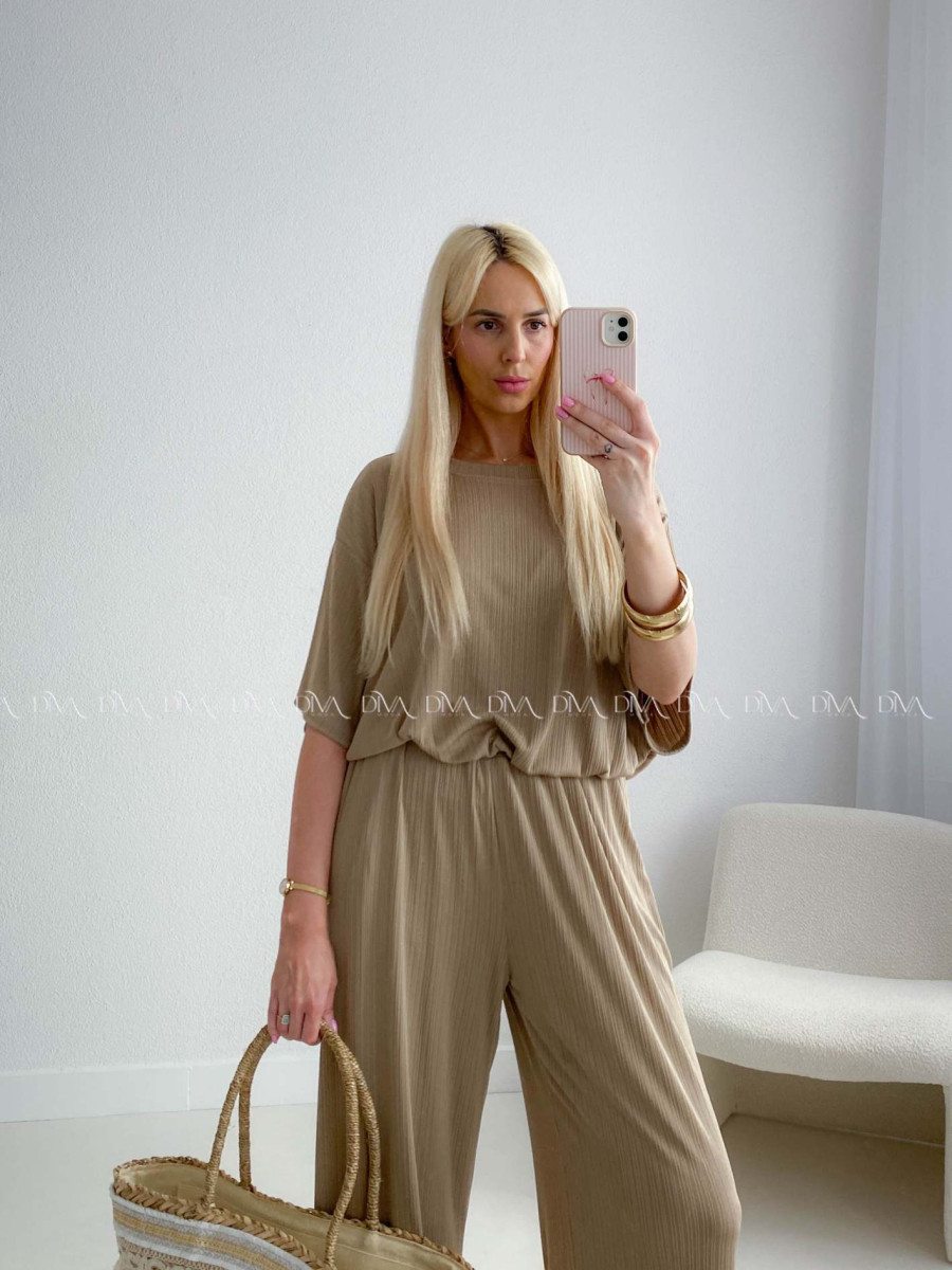 Ľahký komplet  so štruktúrou mokka AB 140