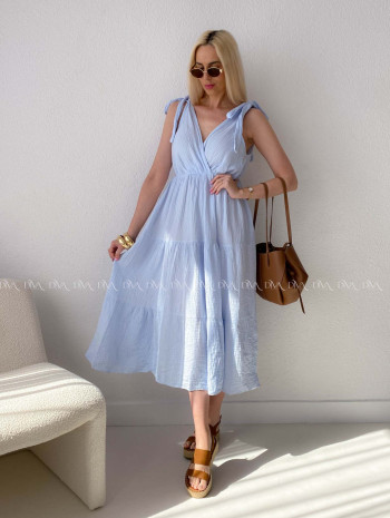 Mušelínové maxi šaty s viazaním na ramenách baby modré AB 159