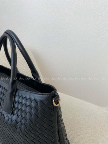 Prepletaná shopper kabelka čierna 